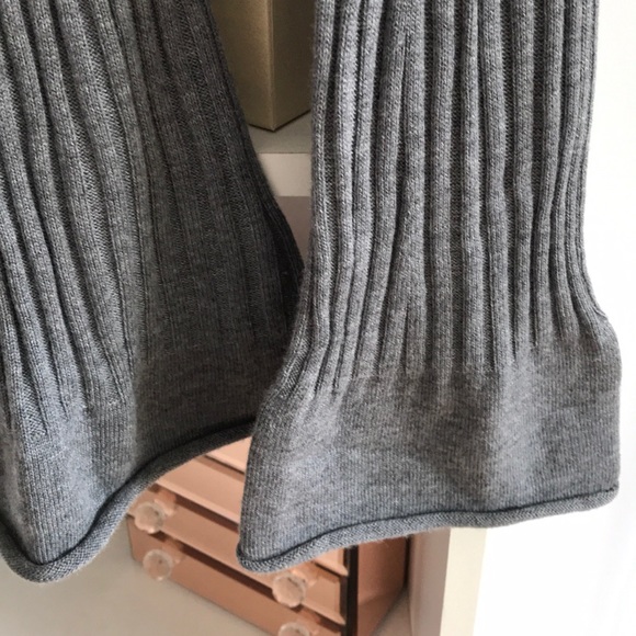 HALOGEN Bell Sleeve Ribbed Cashmere Blend Sweater - Picture 4 of 6